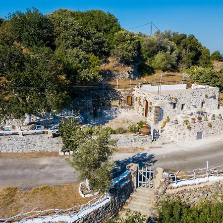 Palaiokastro Traditional House Mandraki (Nisyros)