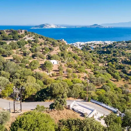 Palaiokastro Traditional House Mandrákion