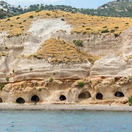 Palaiokastro Traditional House Case de vacanță *