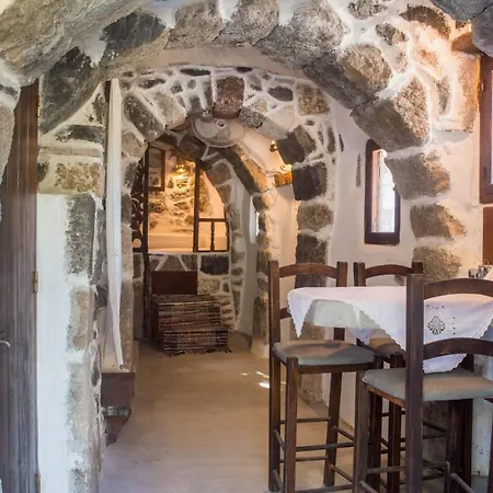 Palaiokastro Traditional House Ferienhaus