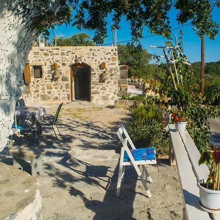 Palaiokastro Traditional House *