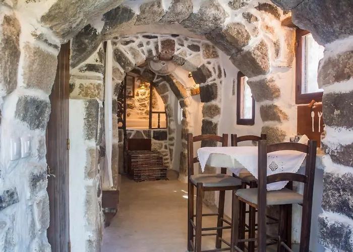 Palaiokastro Traditional House 別荘