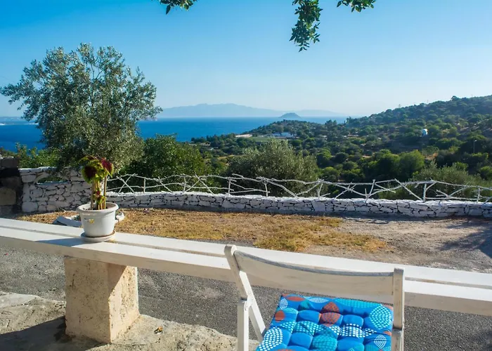 Palaiokastro Traditional House